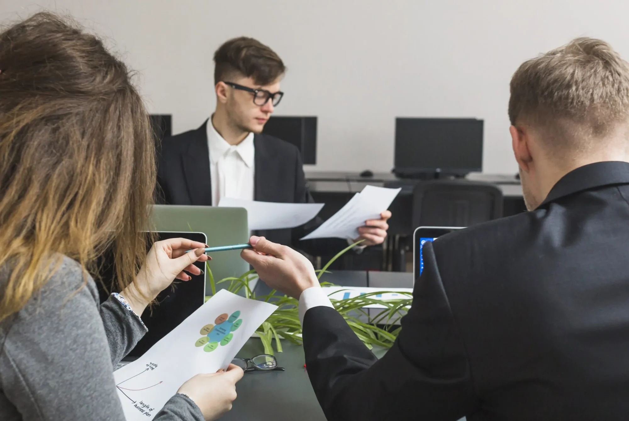 group-businesspeople-working-graph-office-scaled.jpg group-businesspeople-working-graph-office-scaled.jpg
